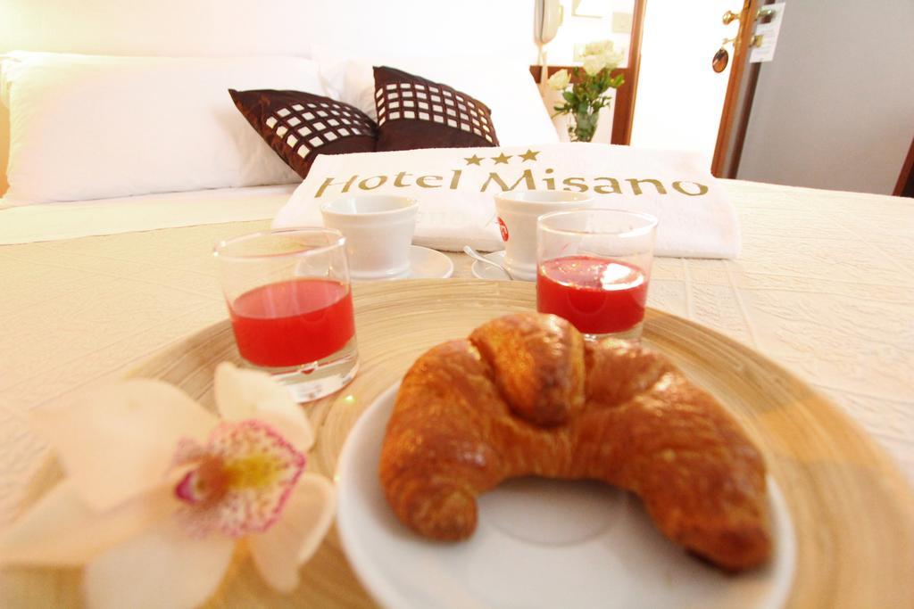 Hotel Misano Misano Adriatico Eksteriør bilde
